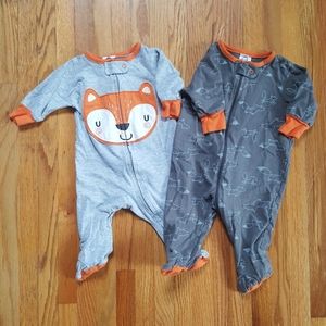 Set of 2 Onsie / Sleeper